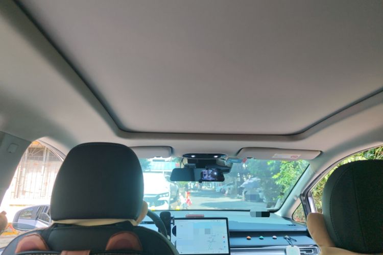 Used AION Y 2022 Plus 70 Smart Edition Headliner