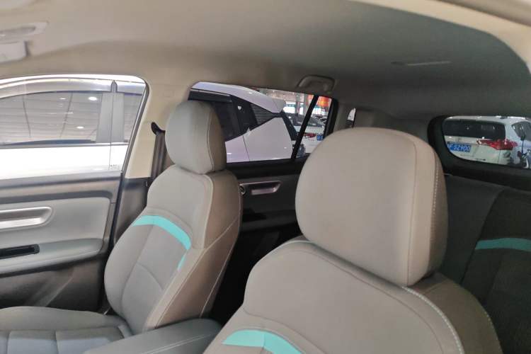 Used AION Y 2022 Plus 80 Enjoy Edition Headliner
