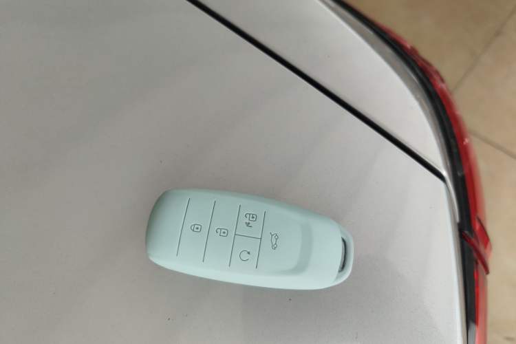 Used AION Y 2022 70 Intelligent Edition Lithium Iron Phosphate Interior 1
