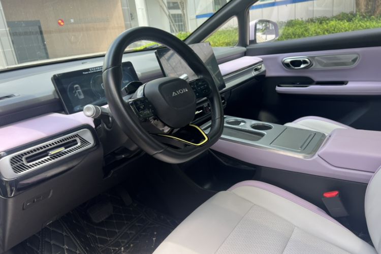 Used AION Y 2022 Plus 70 Tech Edition Interior 5