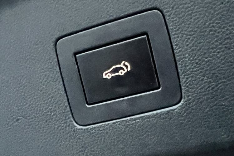 Used AION Y 2022 Plus 70 Tech Edition Interior 9