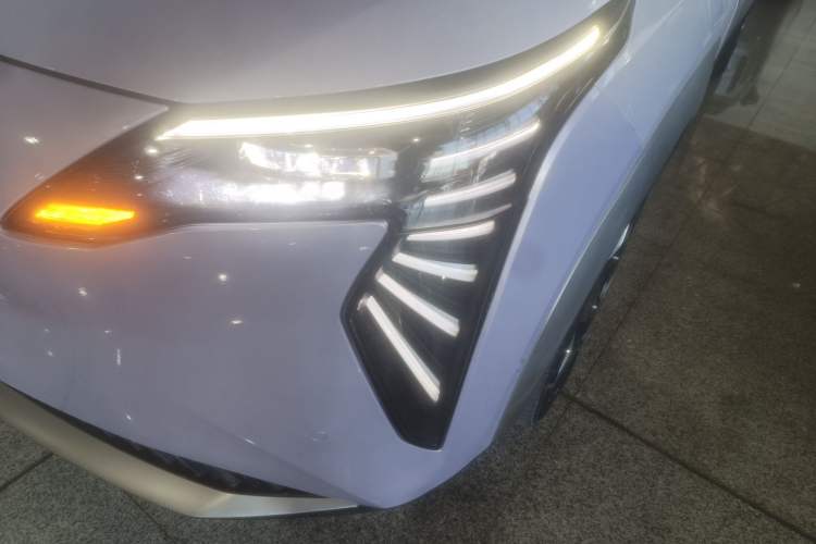 Used AION Y 2022 Plus 70 Smart Edition Left Front Headlight