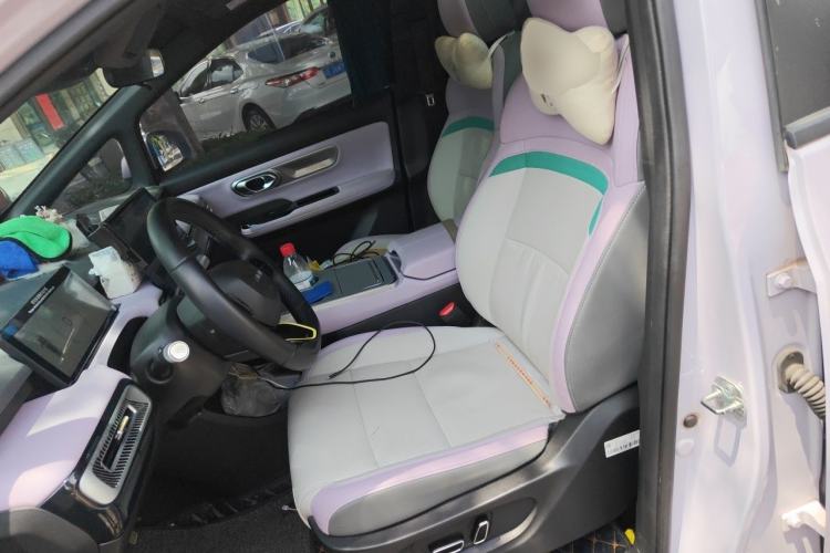 Used AION Y 2022 Plus 70 Smart Edition Left Front Seat