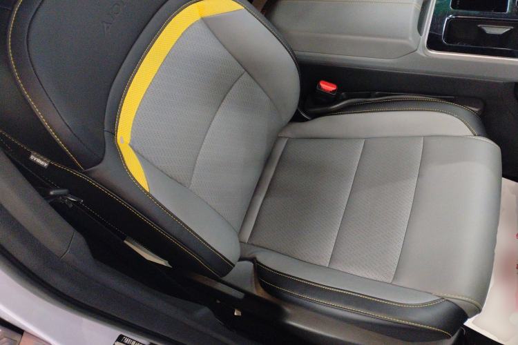 Used AION Y 2022 70 Intelligent Edition Lithium Iron Phosphate Right Front Seat