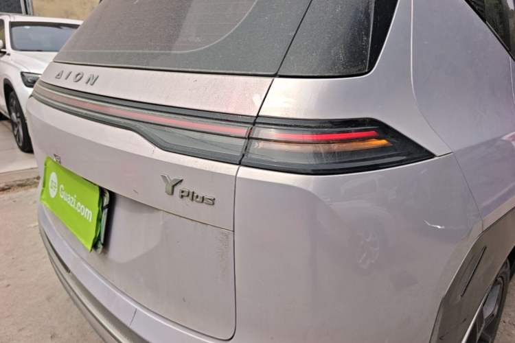 Used AION Y 2022 Plus 70 Tech Edition Right Rear Taillight