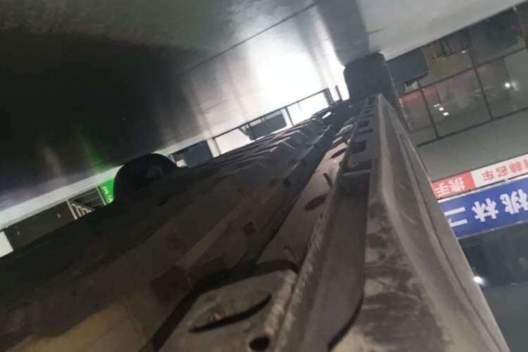 Used AION Y 2022 70 Intelligent Edition Lithium Iron Phosphate Right Side Sill