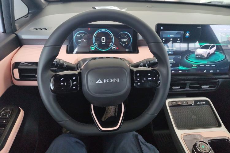 Used AION Y 2022 70 Intelligent Edition Lithium Iron Phosphate Steering Wheel