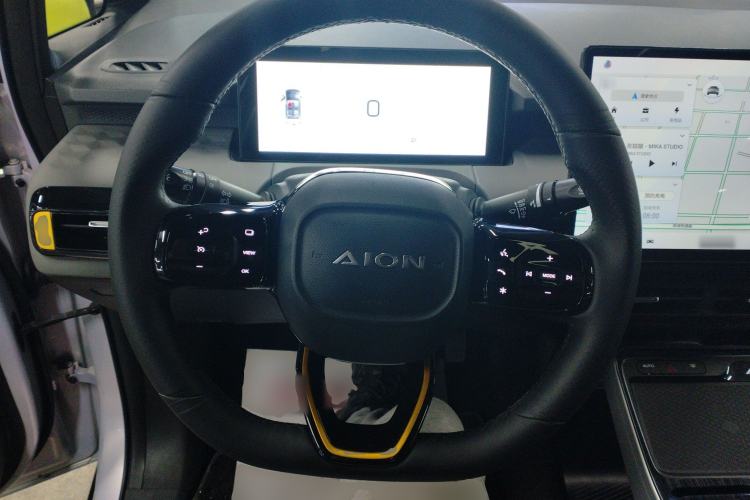 Used AION Y 2022 70 Intelligent Edition Lithium Iron Phosphate Steering Wheel