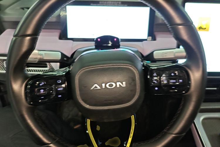 Used AION Y 2022 Plus 70 Tech Edition Steering Wheel