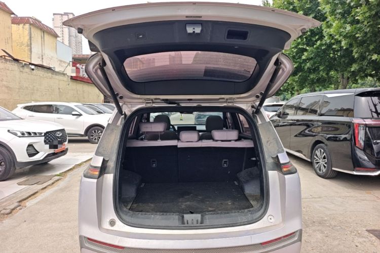 Used AION Y 2022 Plus 70 Tech Edition Trunk