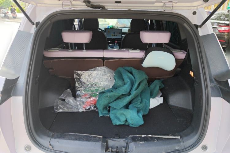 Used AION Y 2022 Plus 70 Smart Edition Trunk