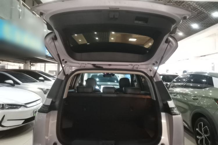 Used AION Y 2022 Plus 70 Tech Edition Trunk