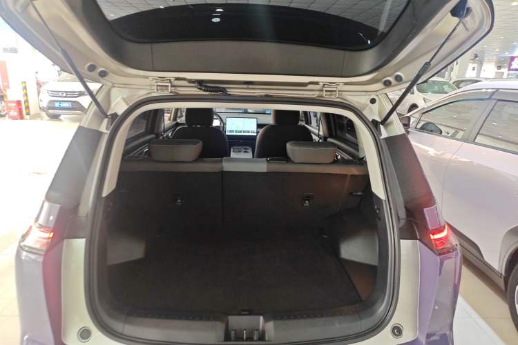 Used AION Y 2022 Plus 80 Enjoy Edition Trunk
