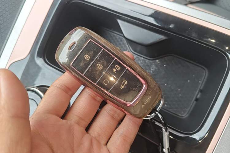 Used AION Y 2022 70 Intelligent Edition Lithium Iron Phosphate Vehicle Key