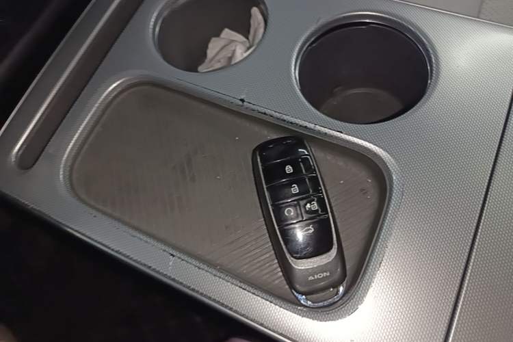 Used AION Y 2022 Plus 70 Tech Edition Vehicle Key