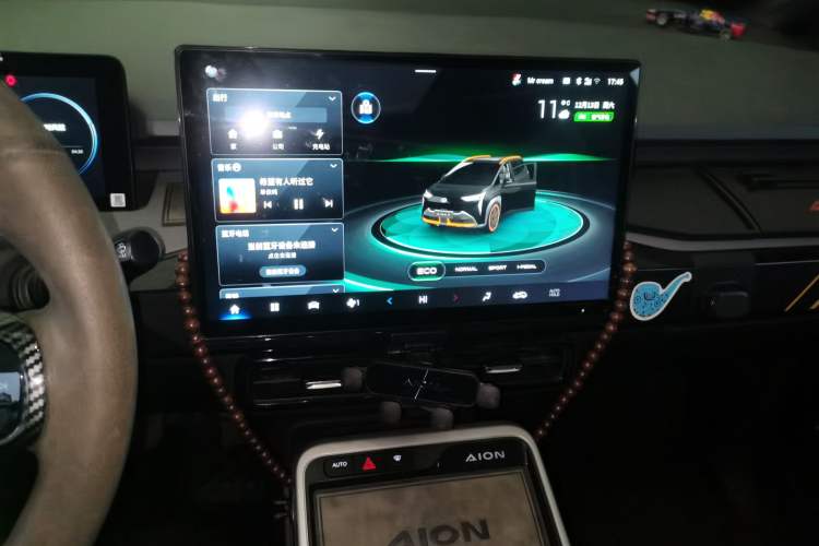 Used AION Y 2022 70 Intelligent Edition Lithium Iron Phosphate Audio And AC Panel