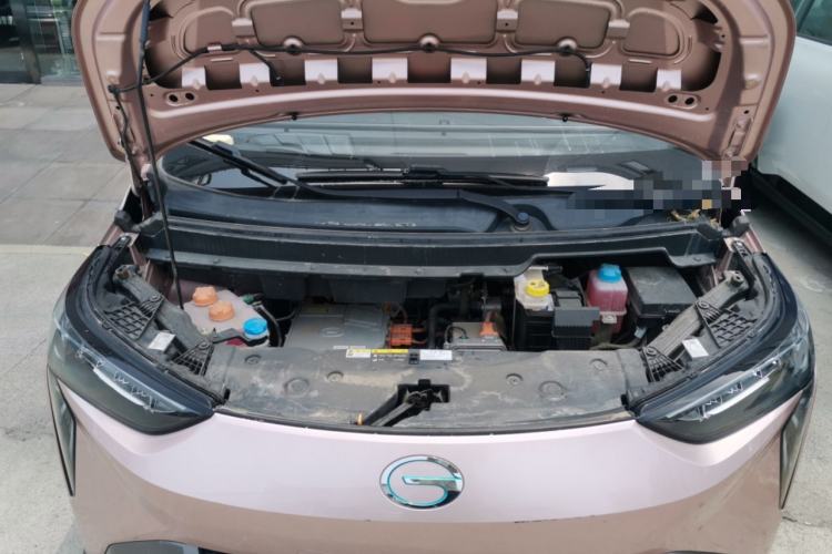 Used AION Y 2022 80 Ultra-Long Range Edition Engine Bay