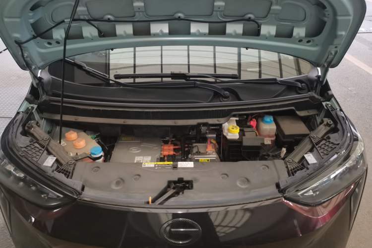 Used AION Y 2022 70 Intelligent Edition Lithium Iron Phosphate Engine Bay