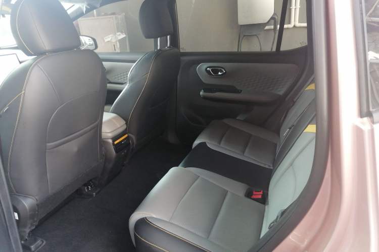 Used AION Y 2022 70 Intelligent Edition Lithium Iron Phosphate Left Rear Seat