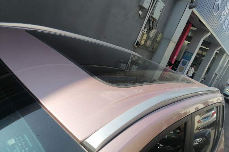 Used AION Y 2022 70 Intelligent Edition Lithium Iron Phosphate Roof