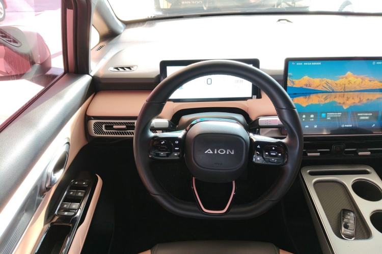 Used AION Y 2022 Plus 70 Smart Edition Steering Wheel