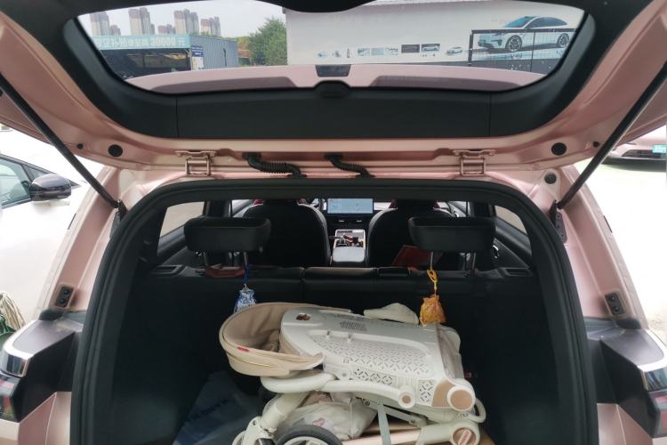 Used AION Y 2022 80 Ultra-Long Range Edition Trunk