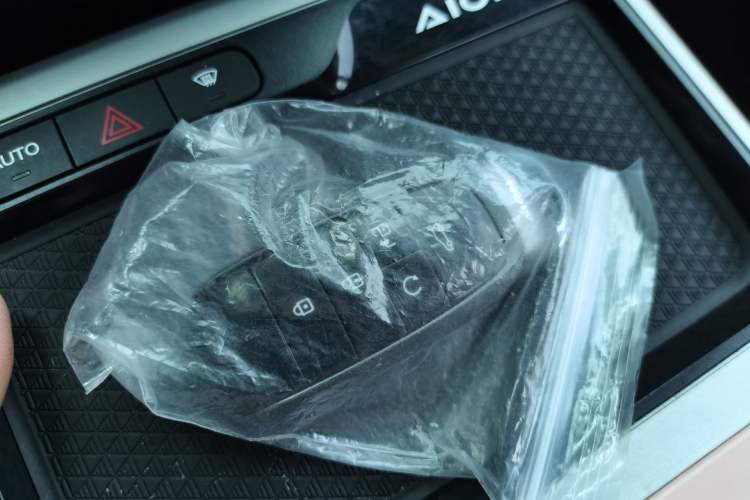 Used AION Y 2022 70 Intelligent Driving Version Lithium Iron Phosphate Vehicle Key