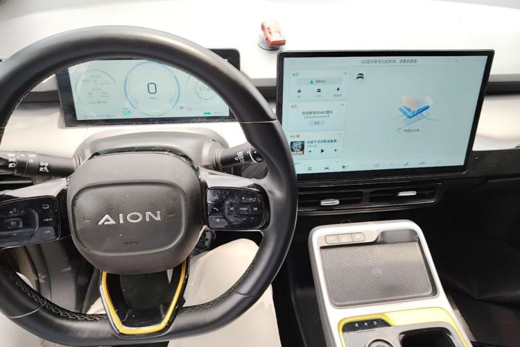 Used AION Y 2022 70 Enjoyment Edition Lithium Iron Phosphate Center Console