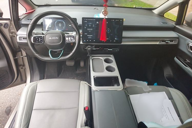 Used AION Y 2022 Plus 70 Enjoy Edition Center Console