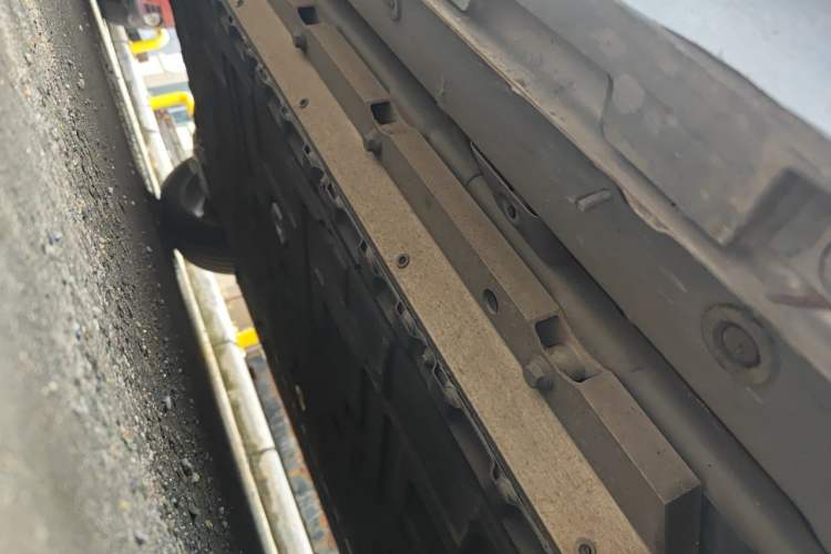 Used AION Y 2022 70 Intelligent Edition Lithium Iron Phosphate Chassis Front Right
