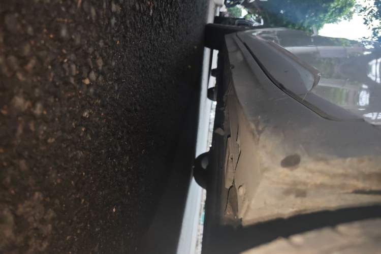 Used AION Y 2022 70 Tech Edition Lithium Iron Phosphate Chassis Front Right