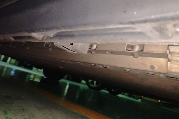 Used AION Y 2022 Plus 70 Smart Edition Chassis Rear Left