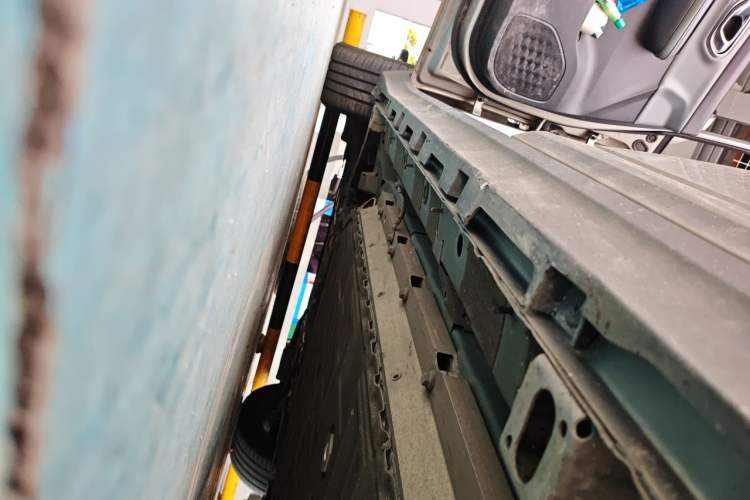 Used AION Y 2022 Plus 70 Smart Edition Chassis Rear Left