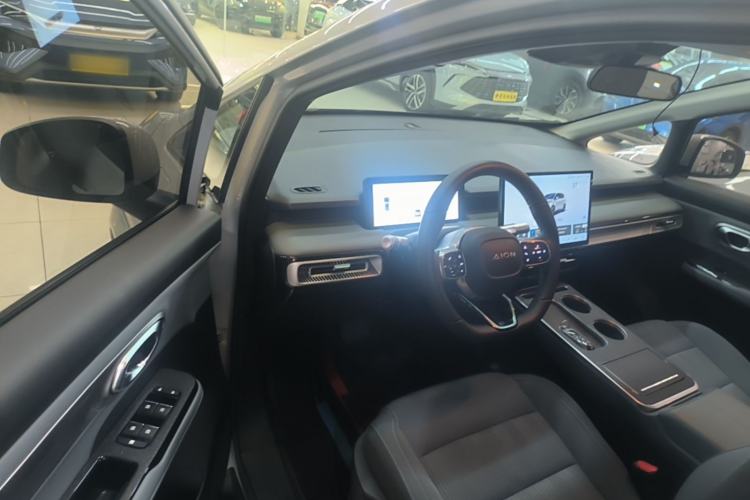Used AION Y 2022 Plus 80 Enjoy Edition Driver Seat