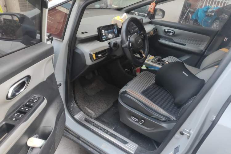 Used AION Y 2022 70 Intelligent Edition Lithium Iron Phosphate Driver Seat