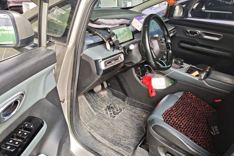 Used AION Y 2022 Plus 70 Smart Edition Driver Seat