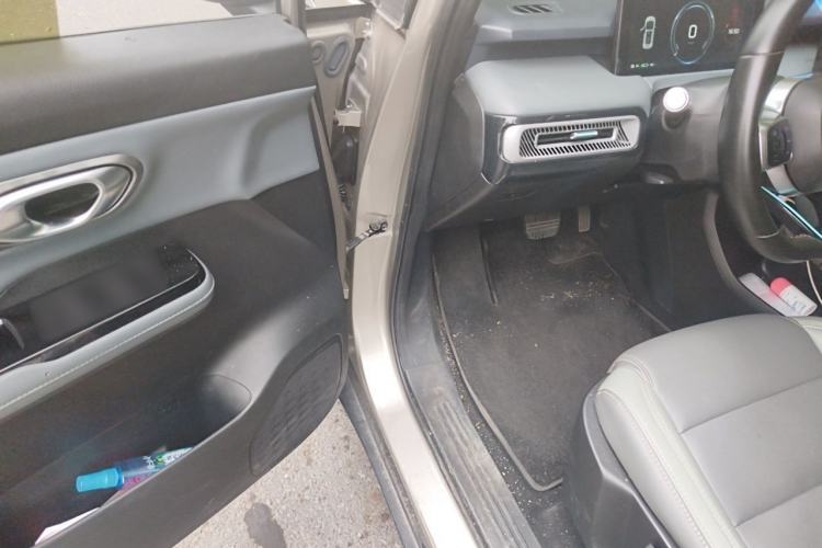 Used AION Y 2022 Plus 70 Enjoy Edition Driver Seat