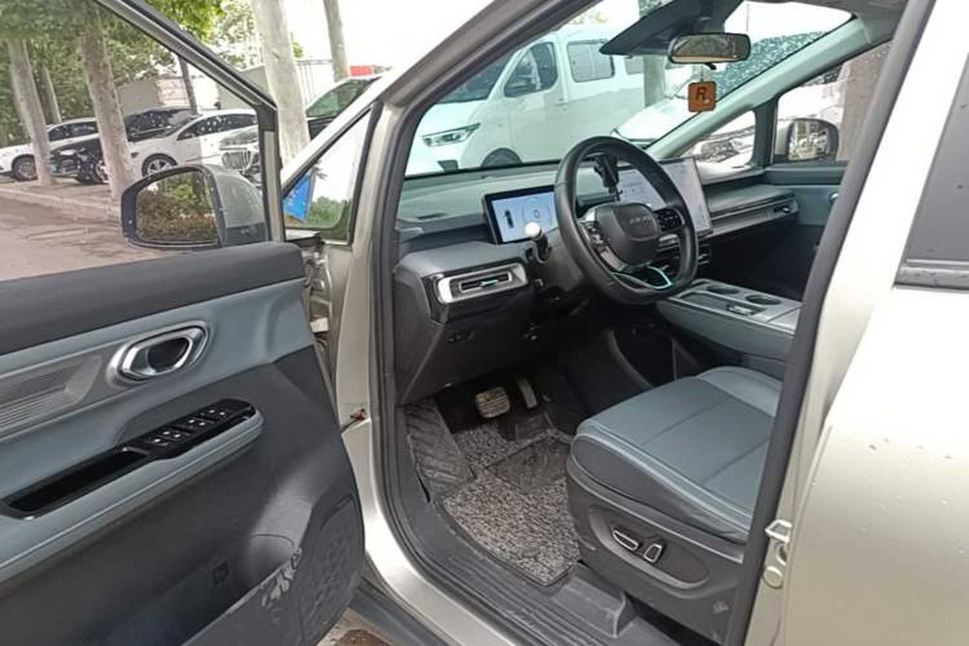 Used AION Y 2022 Plus 70 Smart Edition Driver Seat