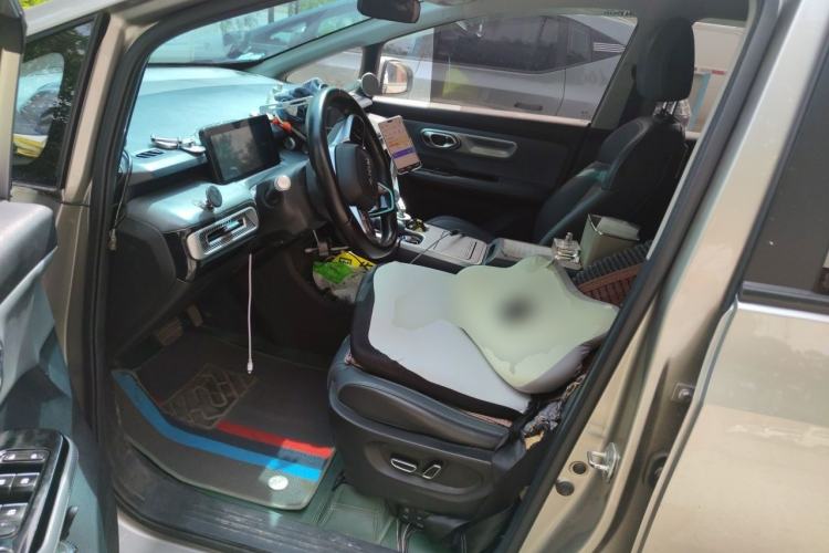 Used AION Y 2022 Plus 70 Smart Edition Driver Seat
