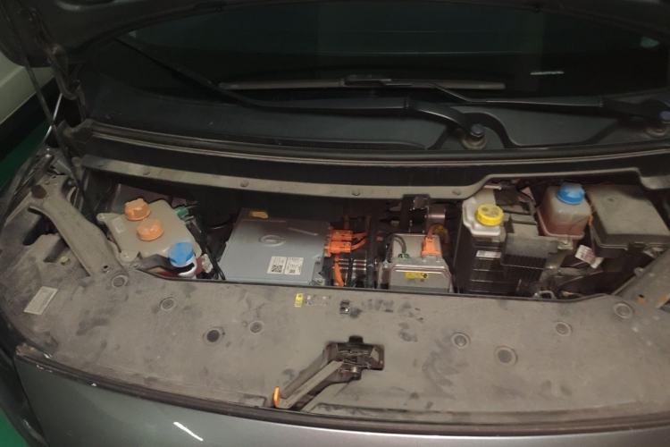 Used AION Y 2022 Plus 70 Smart Edition Engine Bay