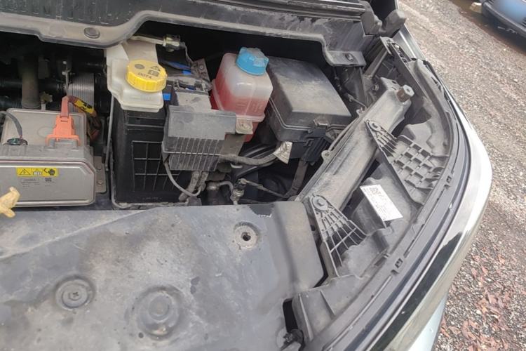 Used AION Y 2022 70 Enjoyment Edition Lithium Iron Phosphate Engine Bay Left