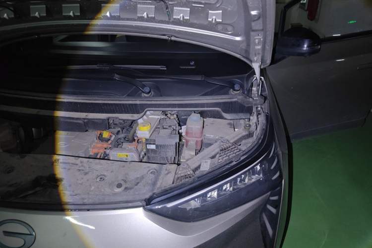 Used AION Y 2022 70 Enjoyment Edition Lithium Iron Phosphate Engine Bay Left
