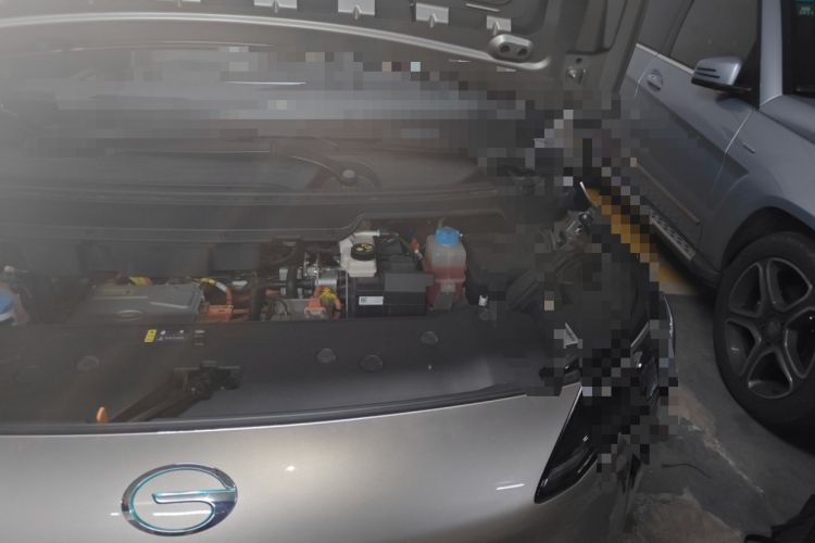 Used AION Y 2022 70 Intelligent Edition Lithium Iron Phosphate Engine Bay Left