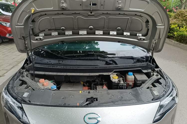 Used AION Y 2022 Plus 70 Smart Edition Engine Bay