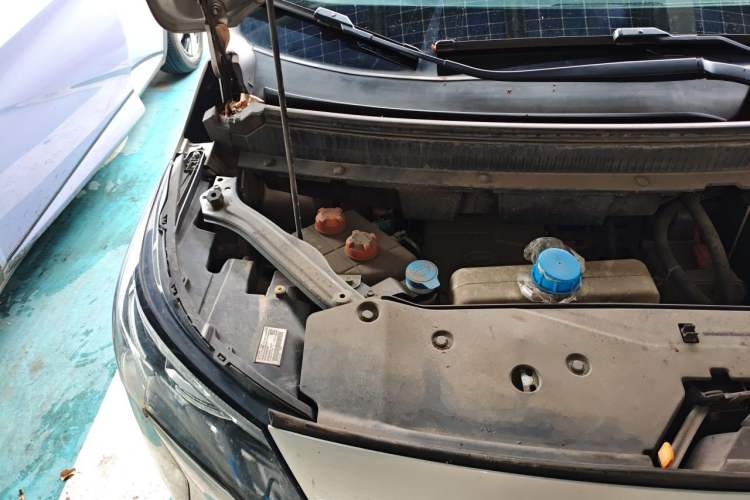 Used AION Y 2022 Plus 70 Smart Edition Engine Bay Right