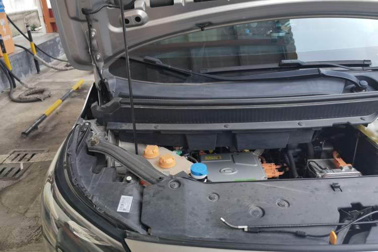 Used AION Y 2022 Plus 80 Enjoy Edition Engine Bay Right