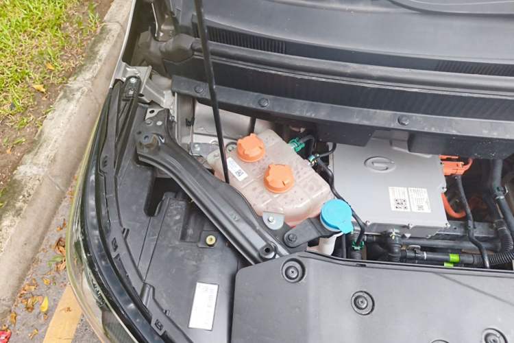 Used AION Y 2022 Plus 70 Enjoy Edition Engine Bay Right