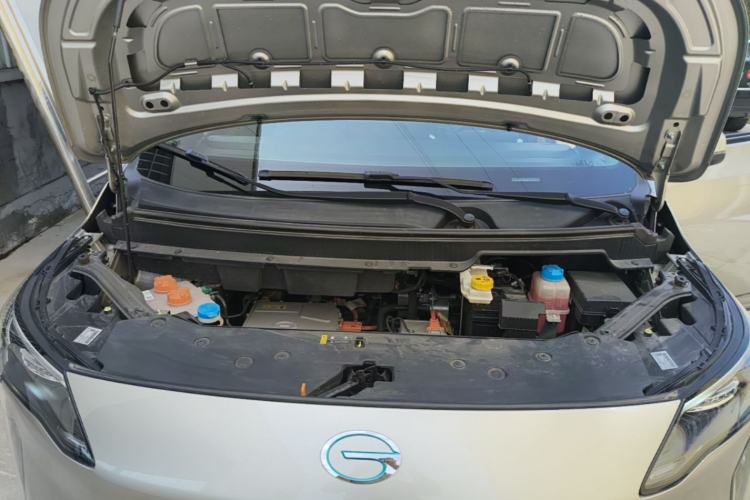 Used AION Y 2022 Plus 70 Tech Edition Engine Bay
