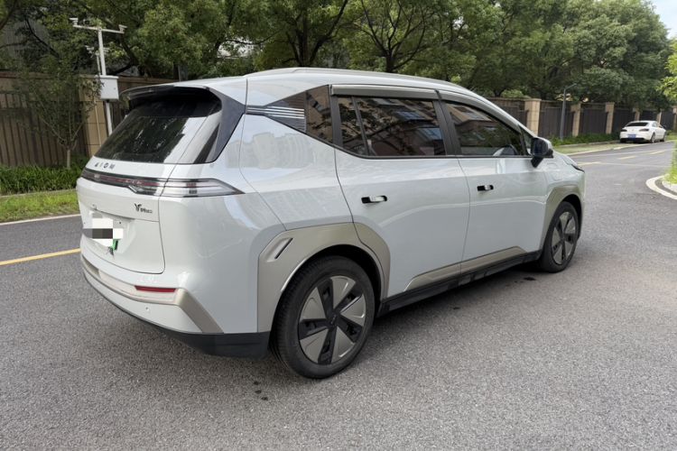 Used AION Y 2022 Plus 70 Enjoy Edition Exterior 4