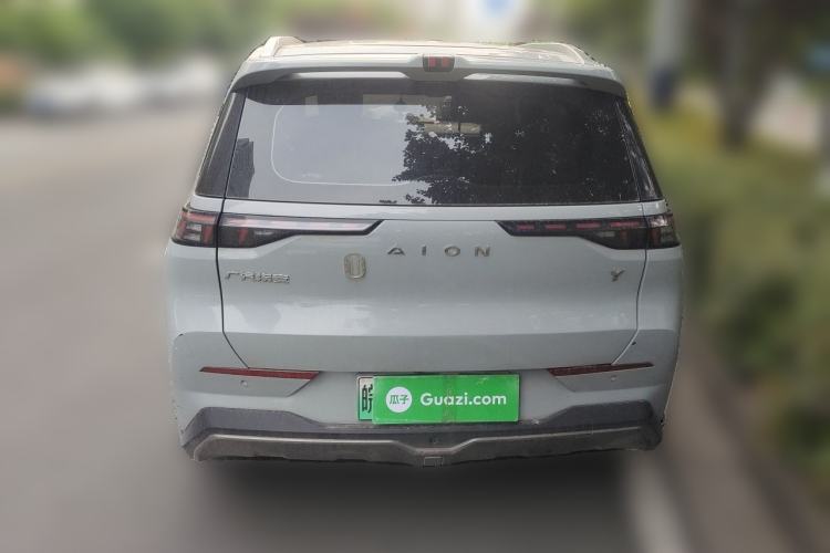 Used AION Y 2022 70 Intelligent Edition Lithium Iron Phosphate Exterior 4